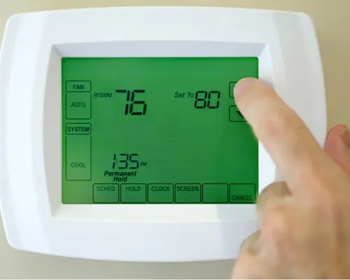 What Temp Should My Thermostat Be Set in Winter: Expert Tips